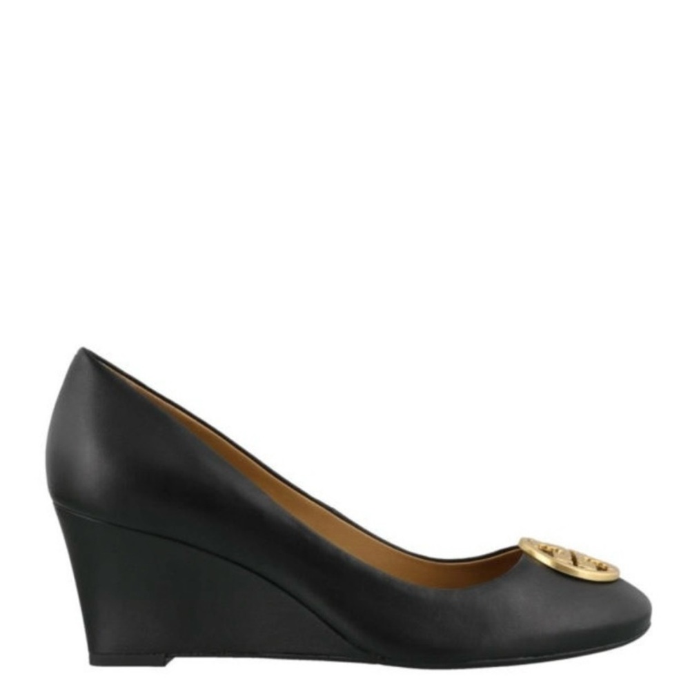 Tory Burch Chelsea 65 Leather Wedge
Pumps